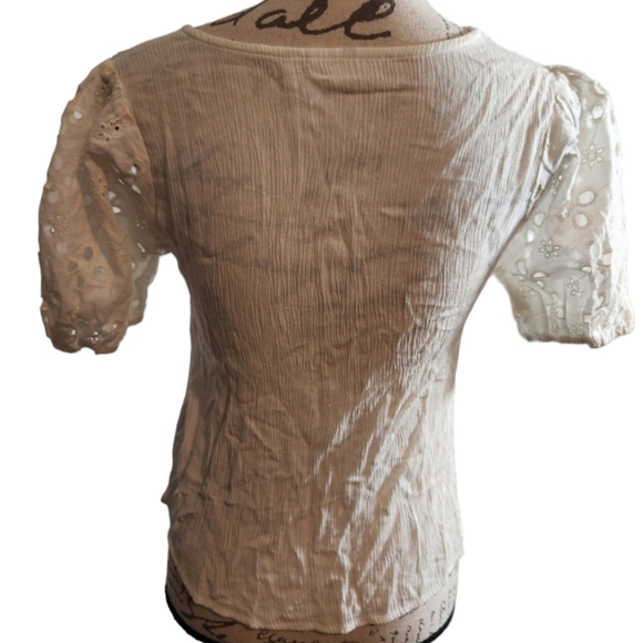 LUQ Vneck Eyelet Sleeve Front Tie Blouse - Picture 2 of 8